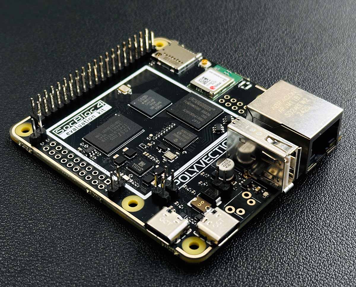 SocBloc 4 development board